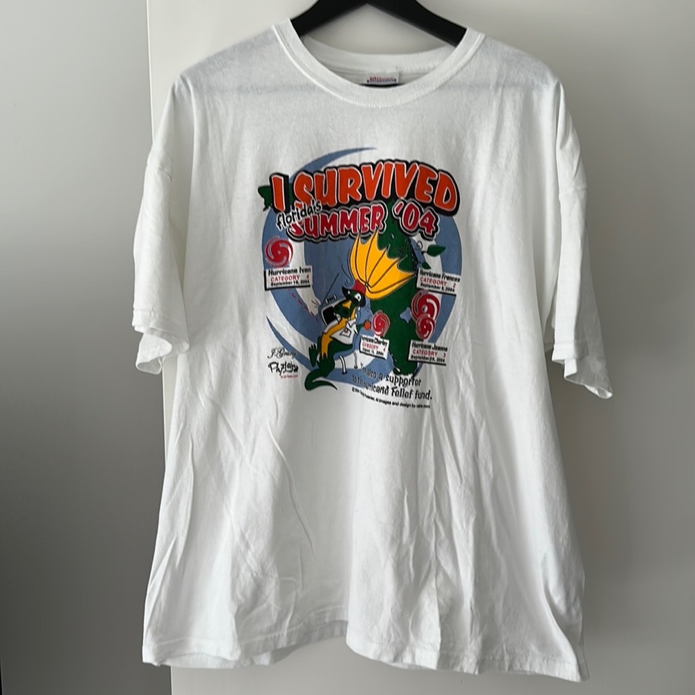 Vintage Graphic Tee shirt “ I Survived Florida’s Summer ‘04 .